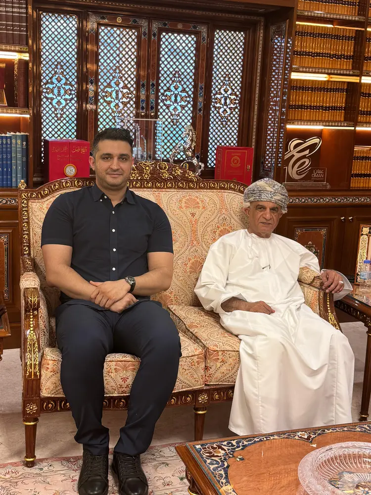 إبراهيم شمس نيا في المشاريع ديوان