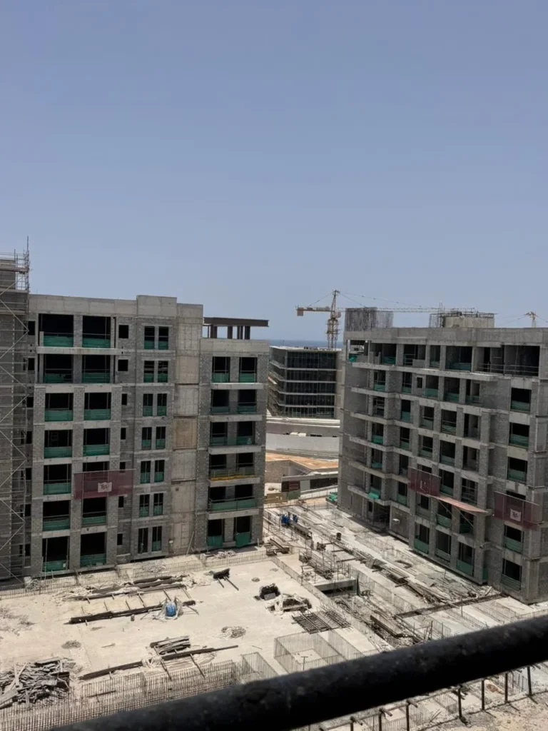 مقاولات البناء الضخم في مسقط